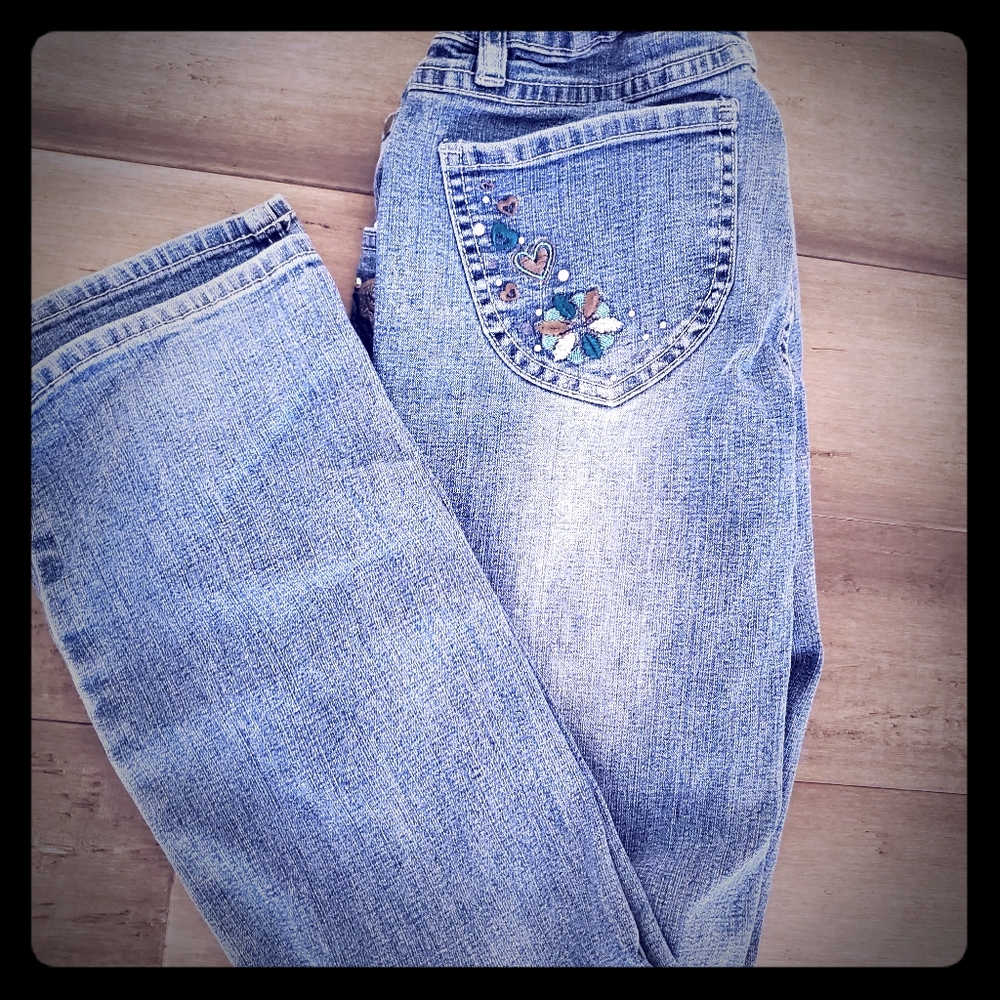 DEAL!  Fashion jeans for girls by Total Girl